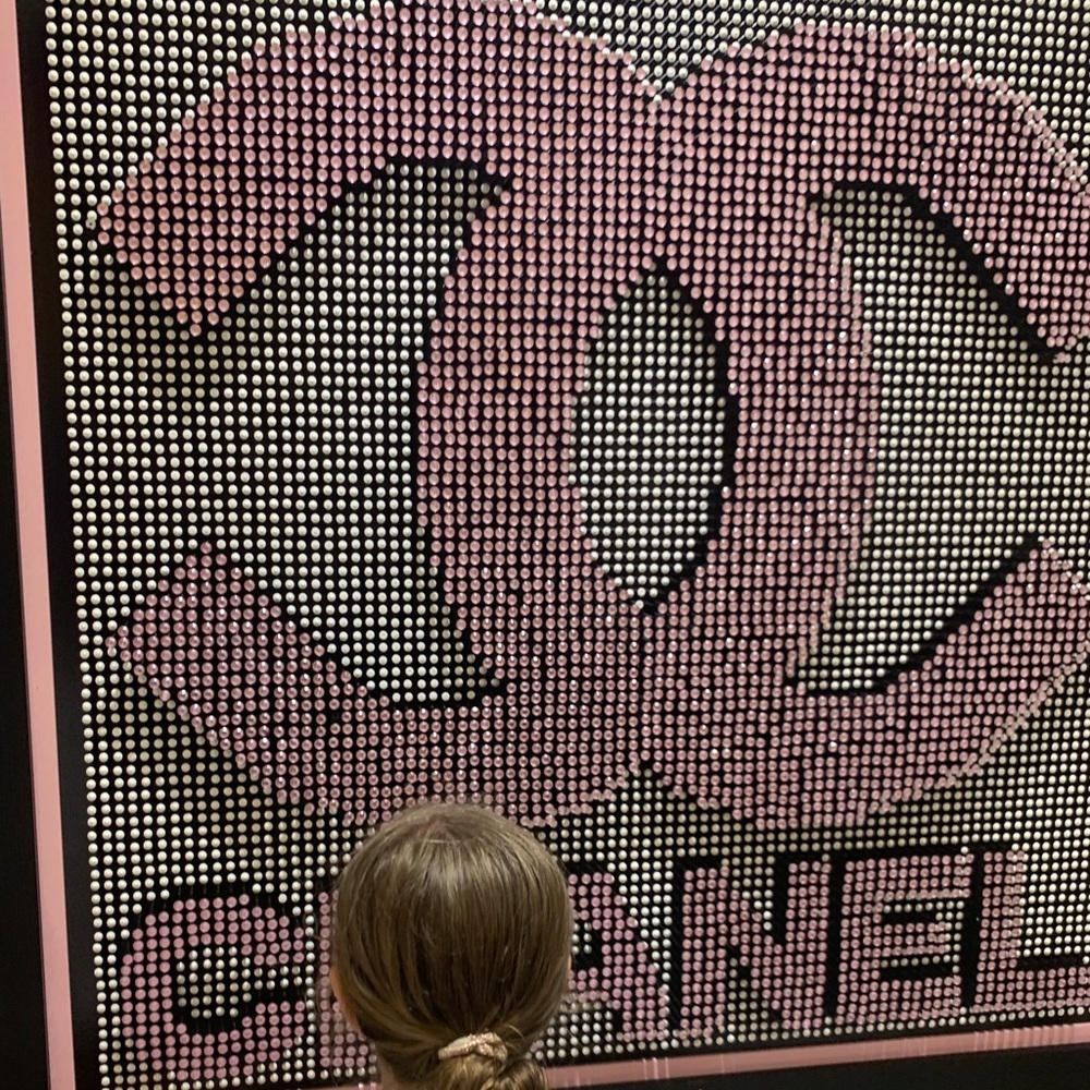 Meet your Posher, Jenny